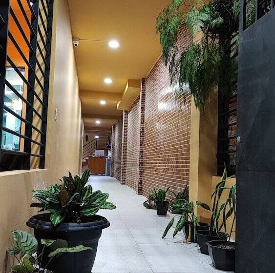 בית מלון כפרי Dopin House