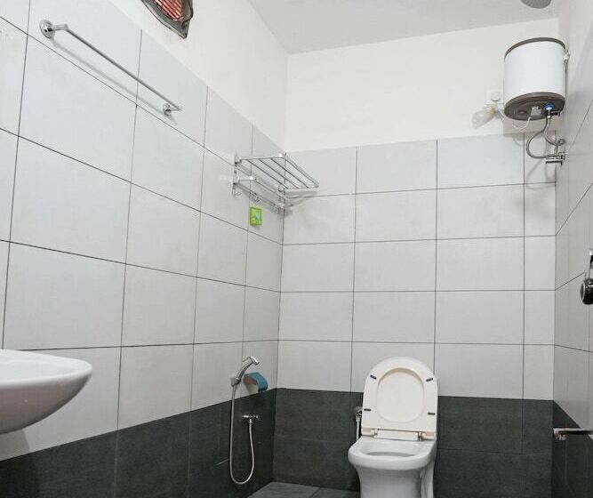 בית מלון כפרי Hillside Hideaway Gudalur