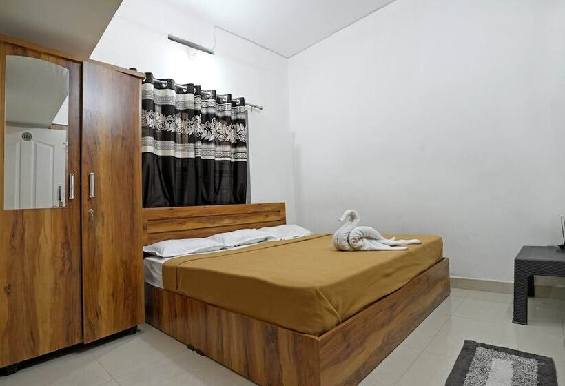 בית מלון כפרי Hillside Hideaway Gudalur