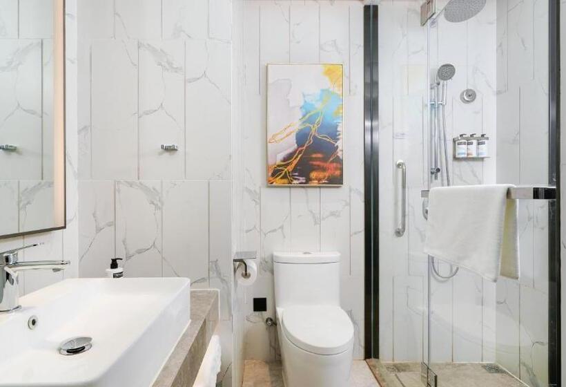 Отель Holiday Inn Express Cangzhou High Tech Zone, An Ihg