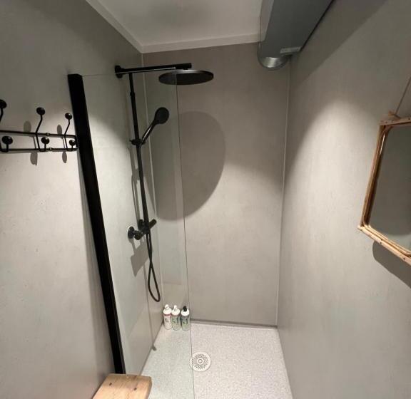 בית מלון כפרי Lodgen Stryn