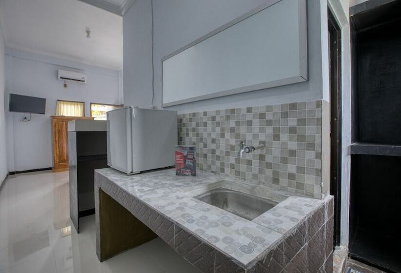 هتل Reddoorz Near Exit Toll Nusa Dua