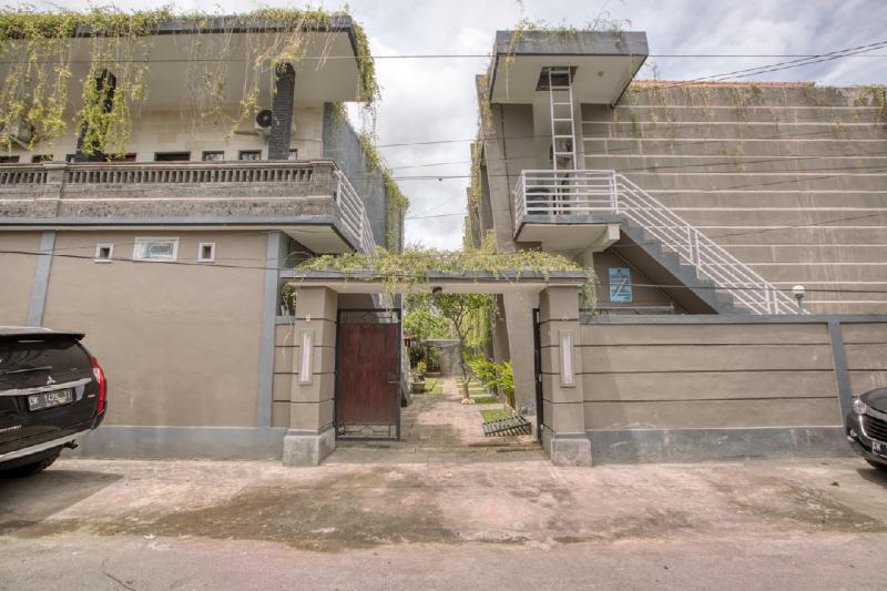 ホテル Reddoorz Near Exit Toll Nusa Dua