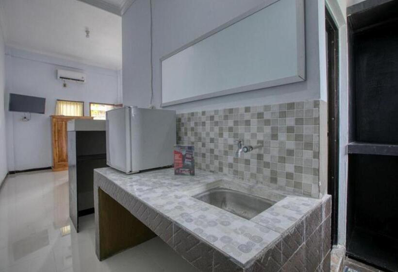 ホテル Reddoorz Near Exit Toll Nusa Dua