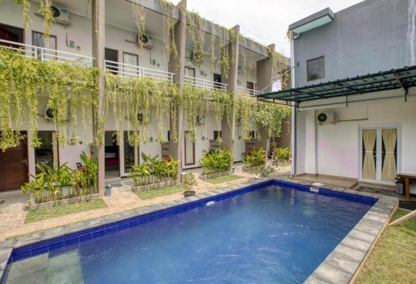 ホテル Reddoorz Near Exit Toll Nusa Dua