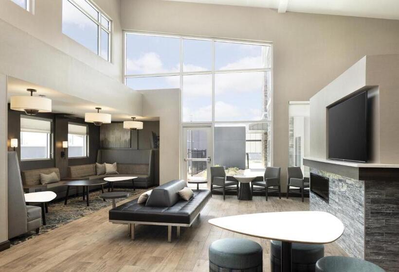 هتل Residence Inn By Marriott Fresno Clovis