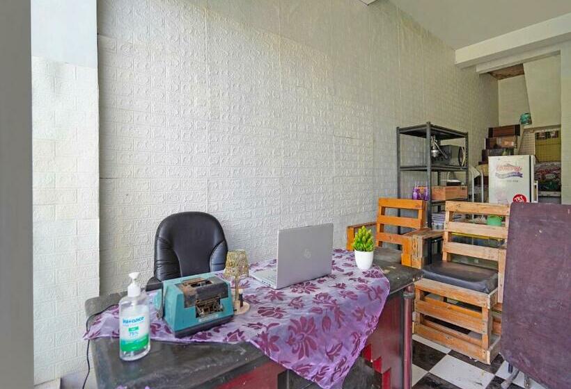 בית מלון כפרי Spot On 91672 House Of Henny Tea