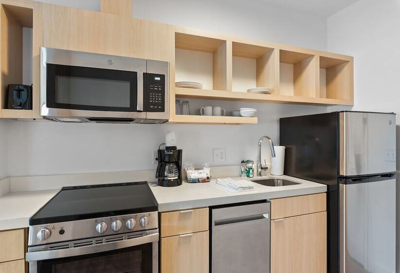 فندق Towneplace Suites By Marriott White Hall