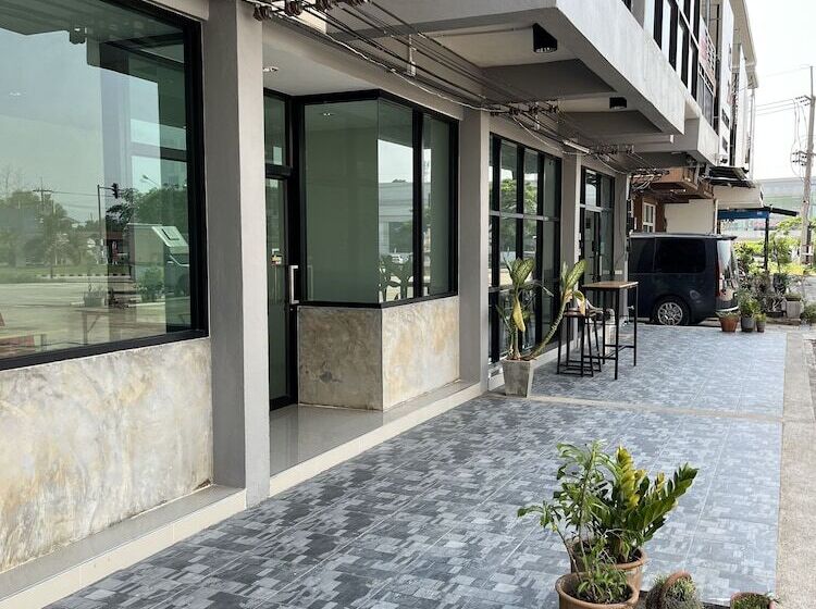 Life Hotel Rong Khun