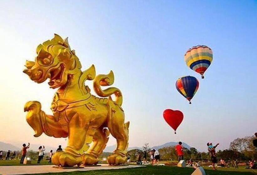 Life Hotel Rong Khun