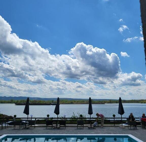 Пансион Casa Mina Divici