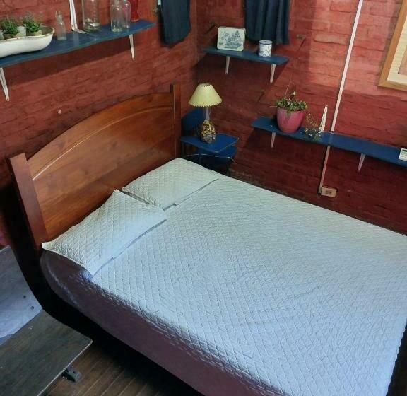 Пансион La Estancia Hostel