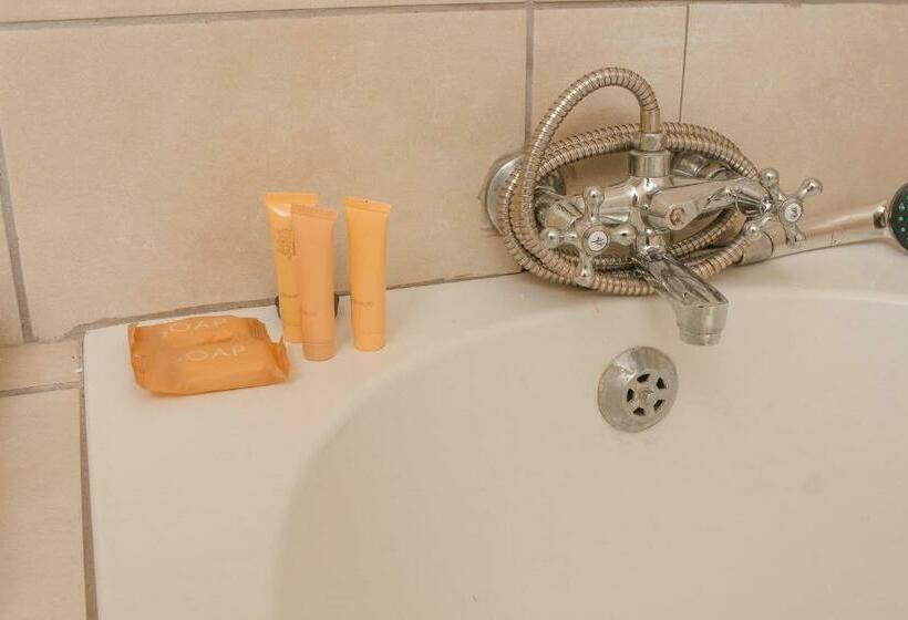 פנסיון Senaville Guesthouse