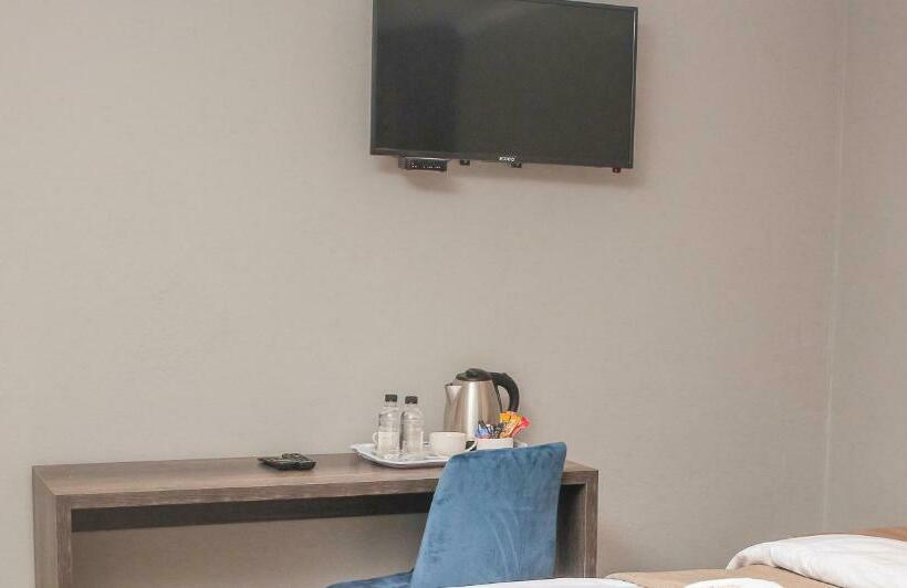 פנסיון Senaville Guesthouse