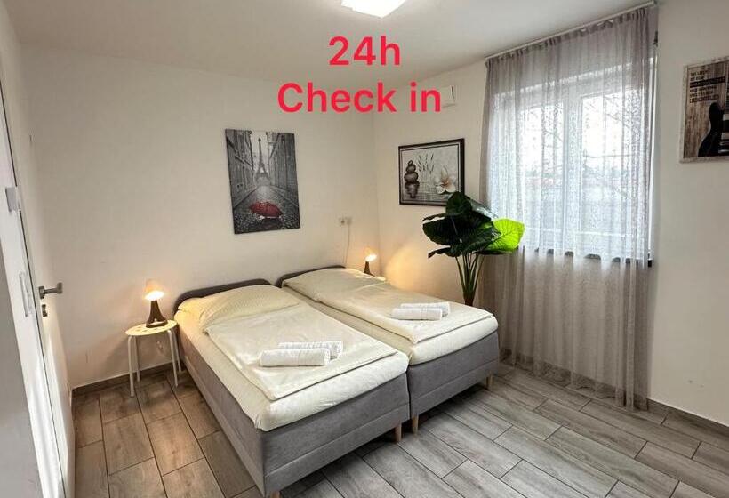 بنسيون Studio Für 4 Personen