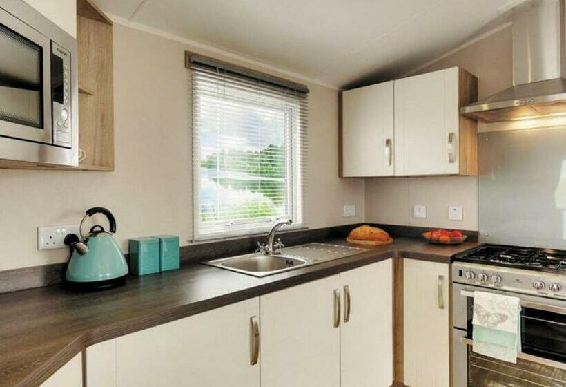 Курорт Widemouth Bay Caravan Park