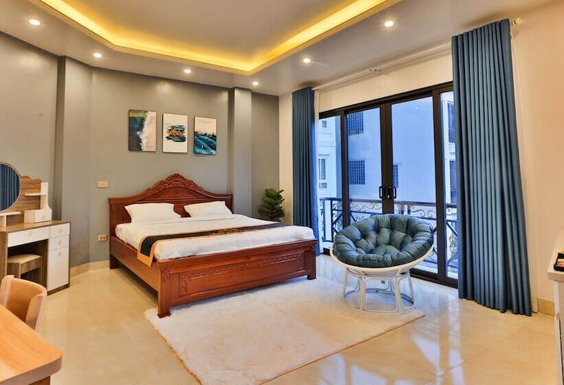 Hanz Light House Condo