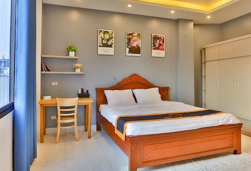 Hanz Light House Condo