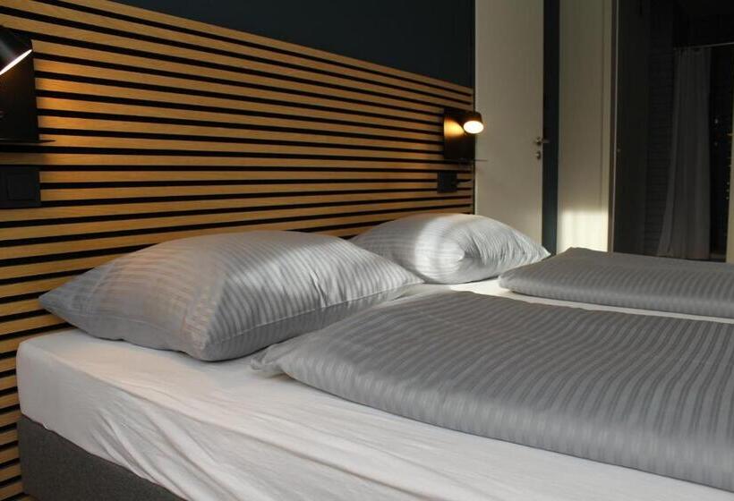 Отель Novitel Apartements Heimstetten