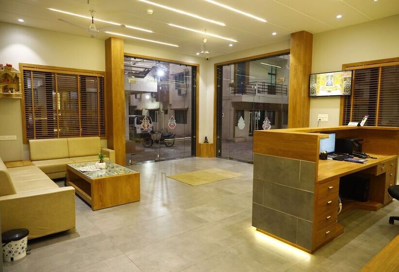 בית מלון כפרי Om