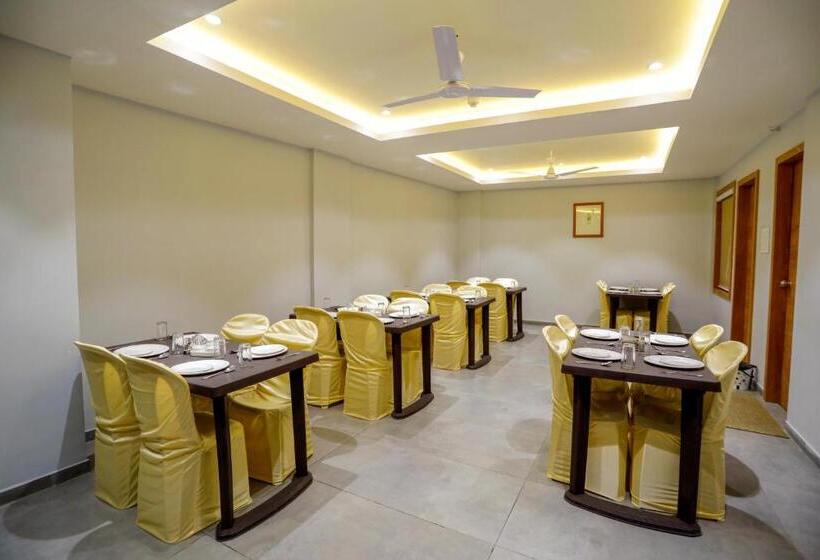 בית מלון כפרי Om