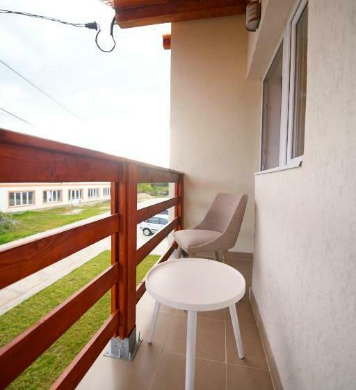 בית מלון כפרי Pensiunea Hera Hațeg