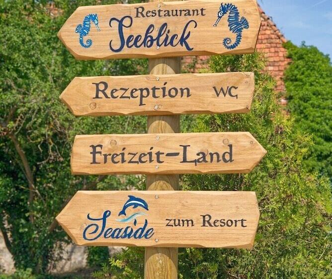 Отель Seaside Resort