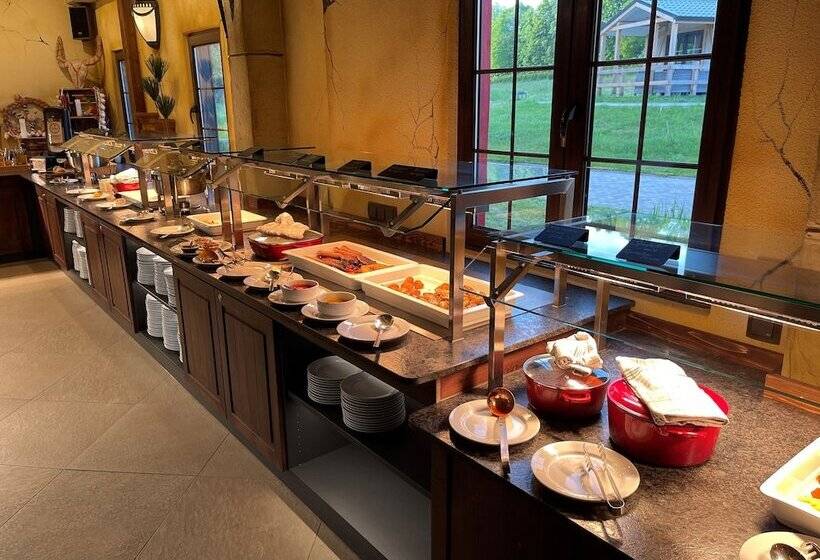 Отель Seaside Resort