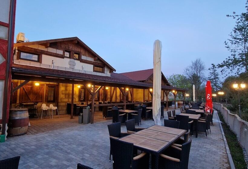 Отель Seaside Resort