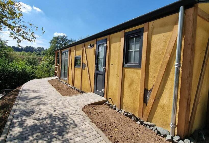 Отель Seaside Resort