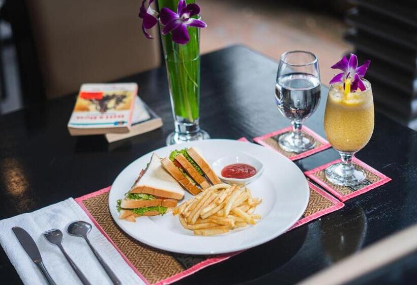 The Rabbit Hole Hotel & Spa