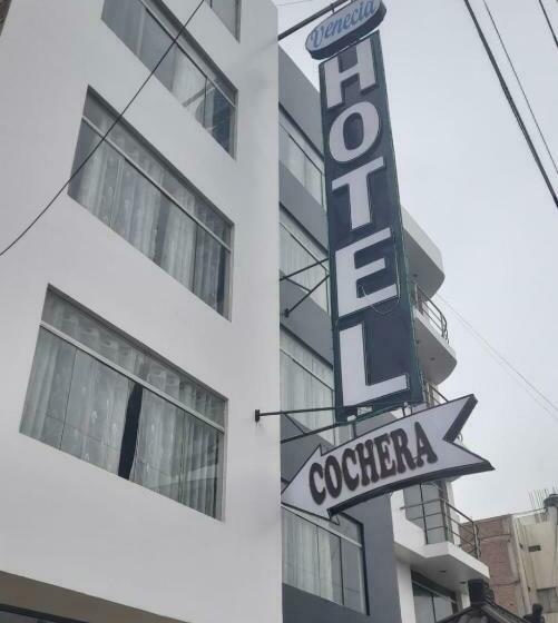 Venecia Hotel Larco