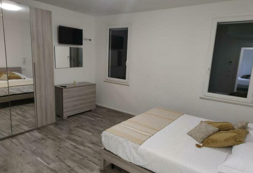 بنسيون Ca Rossa