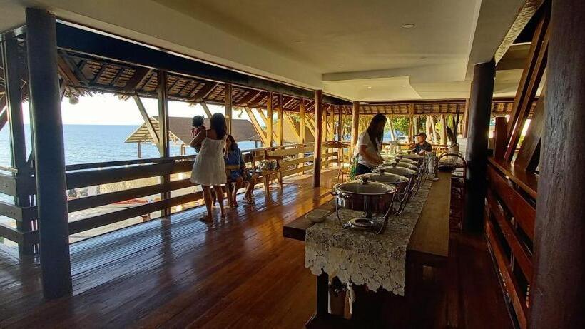 אתר נופש Aquaventure Reef Club