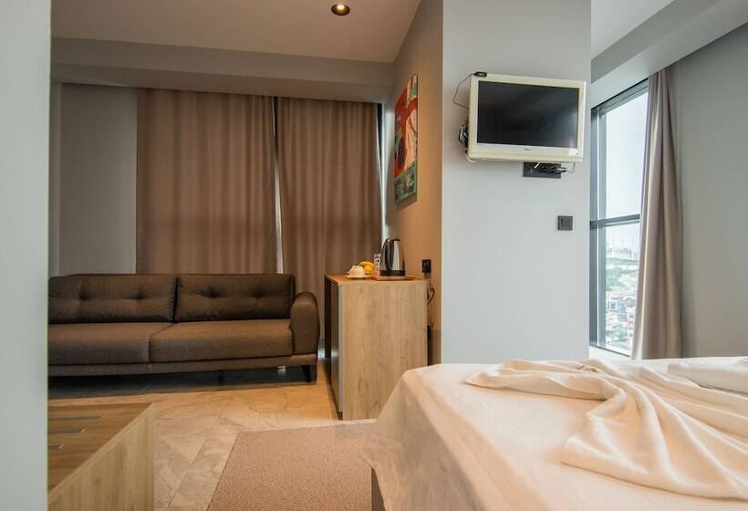 Sherlock Homes Hotels