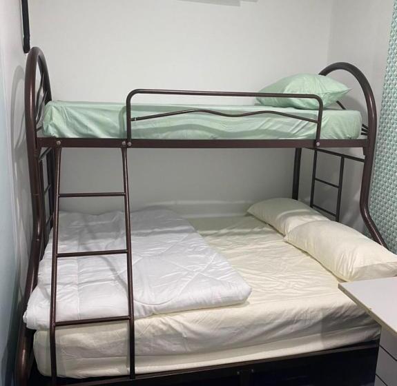 호스텔 Cozy Houses