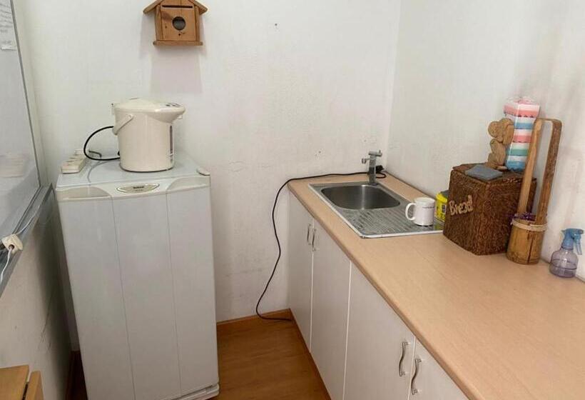 호스텔 Cozy Houses