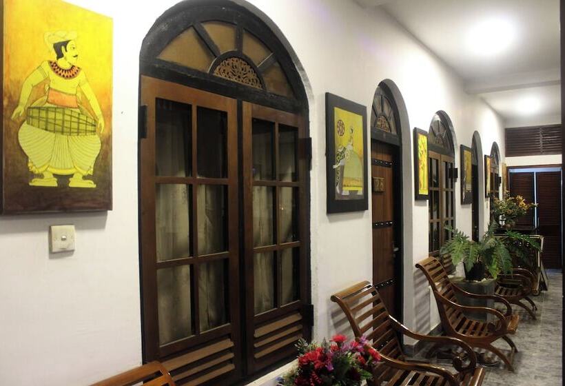 호스텔 Sizzle Sports Club