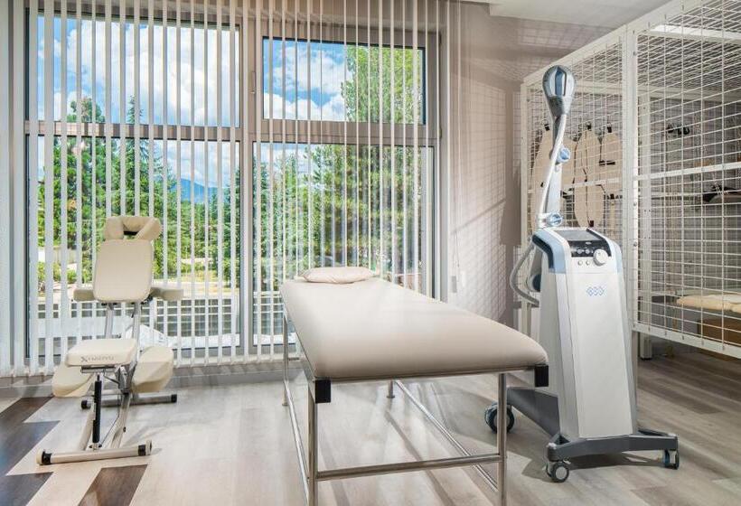 فندق гранд хотел княз павел