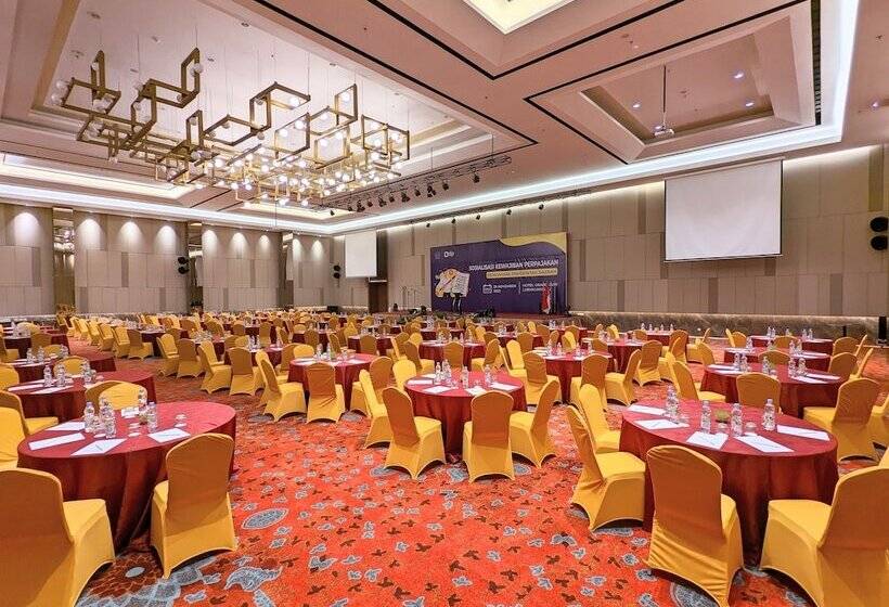 בית מלון כפרי Grand Zuri Lubuklinggau