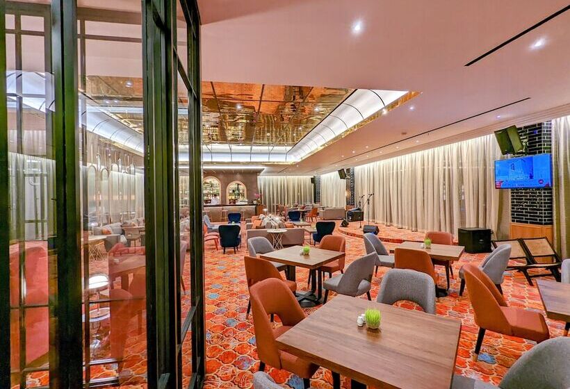 בית מלון כפרי Grand Zuri Lubuklinggau