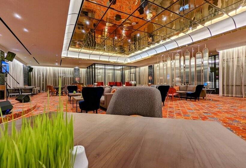 בית מלון כפרי Grand Zuri Lubuklinggau