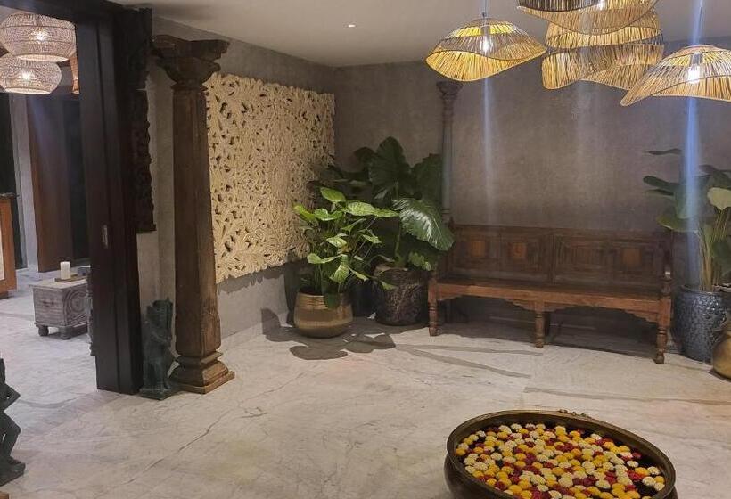 Отель Nambiar Club Bellezea