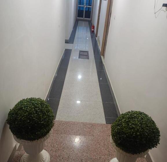 فندق Royal Churu