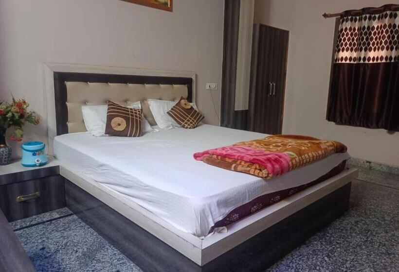 فندق Royal Churu