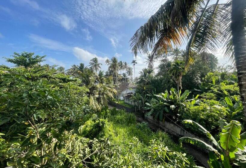 Serendipity Beach Hotel Unawatuna