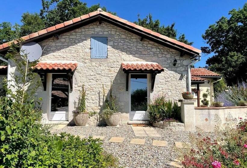 פנסיון Gîtes De Las Razes