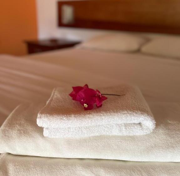 פנסיון La Casa De Pitty