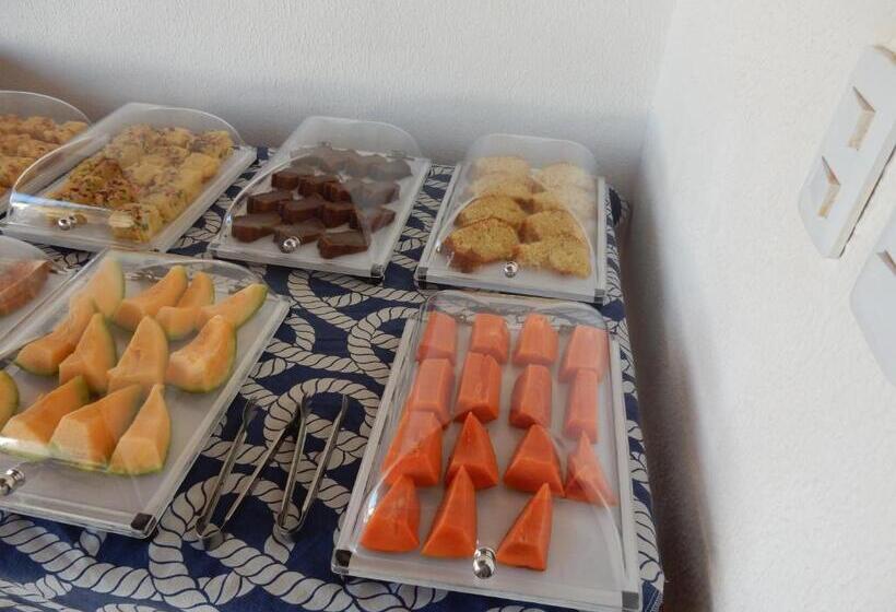 ペンション Pousada Ah Mar