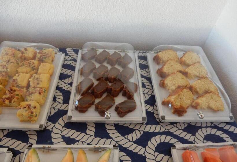 ペンション Pousada Ah Mar